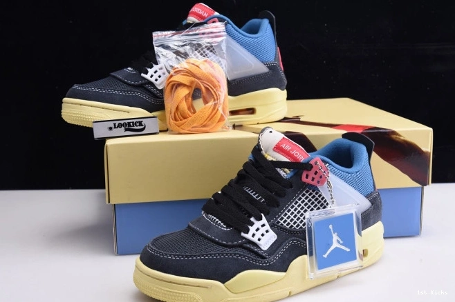 1st Kicks RETRO AIR OFF 4 NOIR UNION JORDAN DC9533-001 0715